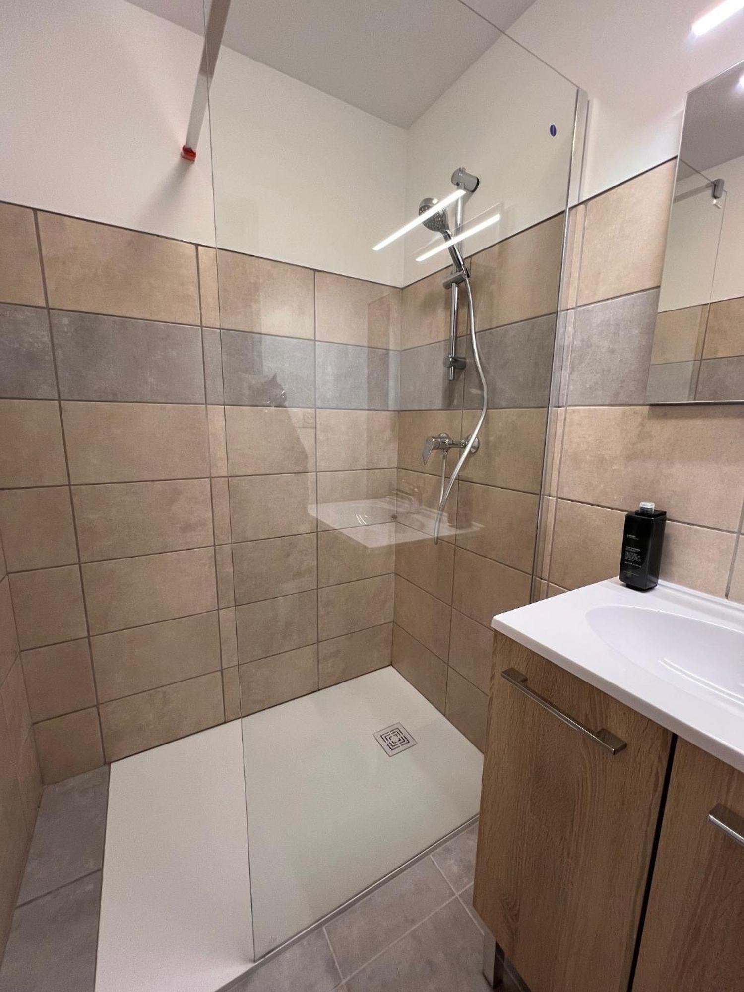 Vvf Mejannes Gard Hotel Kültér fotó